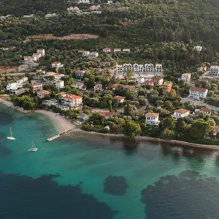 Phos Maisonettes Lefkada דירה ניקיאנה