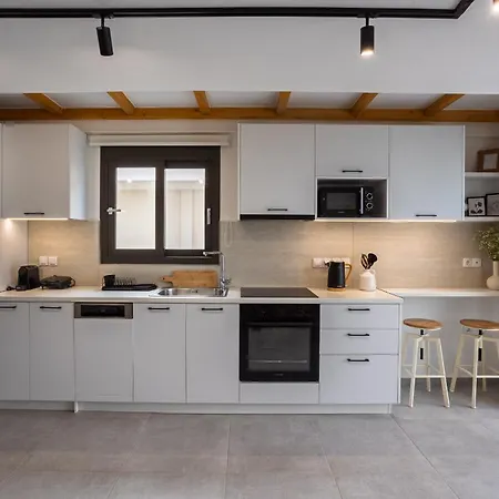 شقة Phos Maisonettes نِكيانا