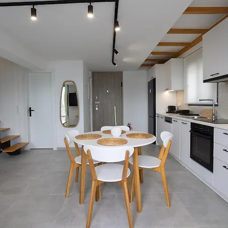 Phos Maisonettes Lefkada ניקיאנה