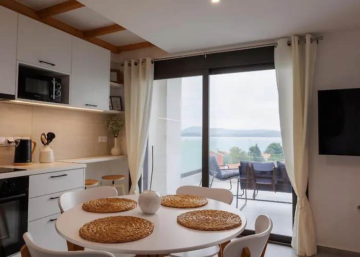 Phos Maisonettes Lefkada * Νικιάνα