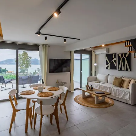 Phos Maisonettes Lefkada شقة نِكيانا