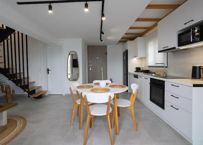 Phos Maisonettes Lefkada Nikiana